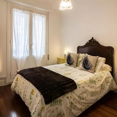 Apartament Gargantua Centro , Junto Al Guggenhein-ebi-363 Bilbao
